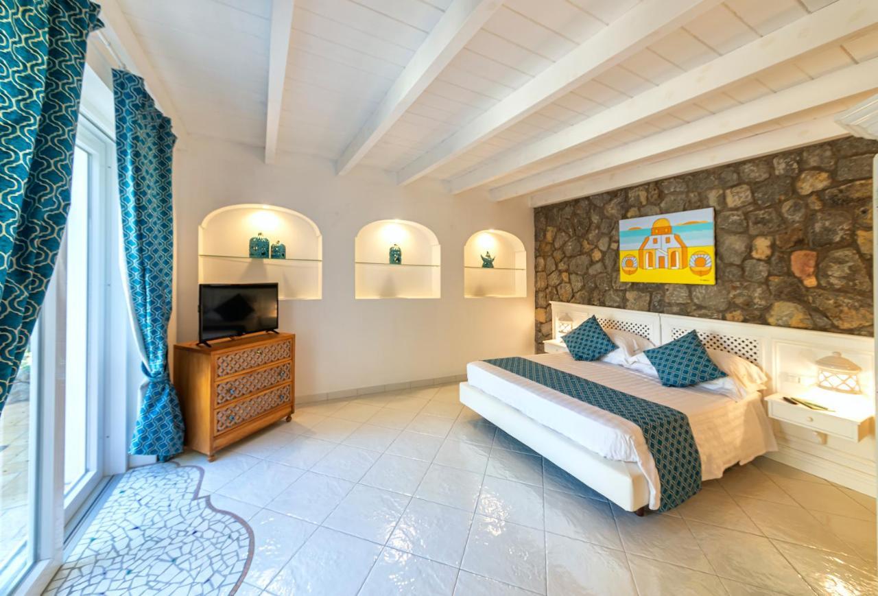 Villa Dei Lecci - 7 Luxury Villas With Private Pool Or Jacuzzi Forio di Ischia Exterior foto